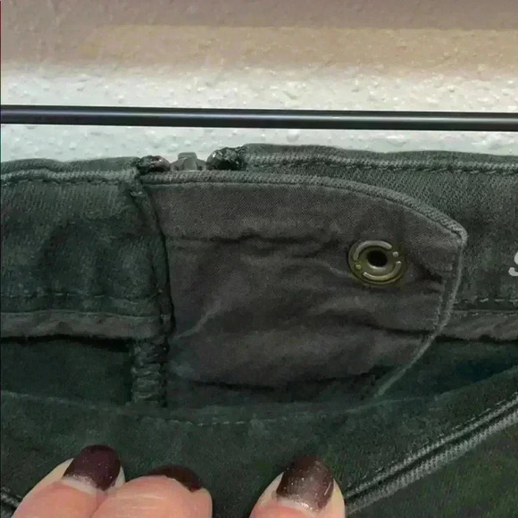 J CREW Women’s Olive Colored Jeans - Picture 6 of 8